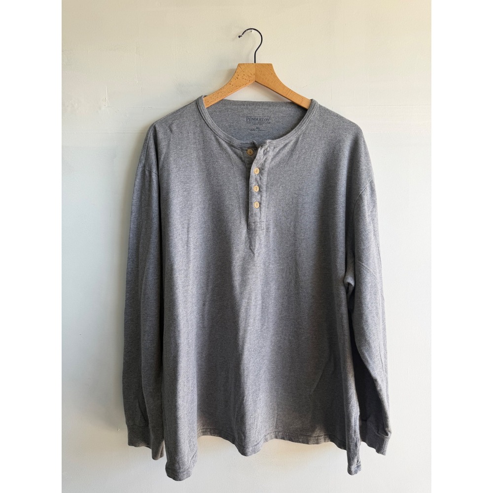 Pendleton Mens XL Gray Long Sleeve Henley Shirt Wood Buttons Jersey Knit